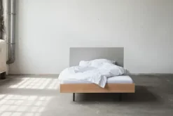 Bett Unidorm Grau