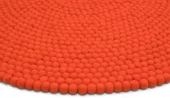 Filzkugelteppich