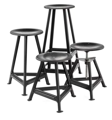 Hocker Chemnitz, höhenverstellbar, monochrom