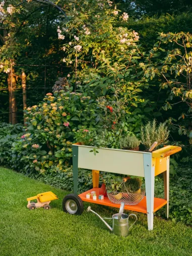 Rollbares Hochbeet für Kinder