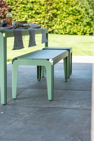 Tisch Bended Table 270